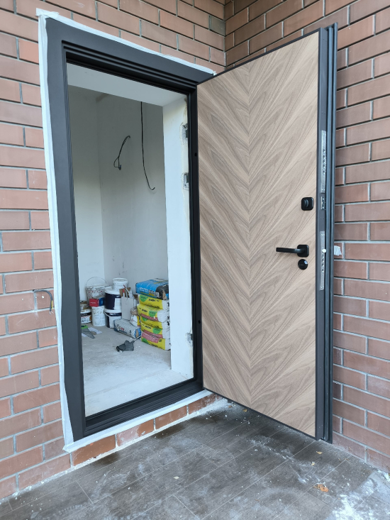 Фото входной двери №60